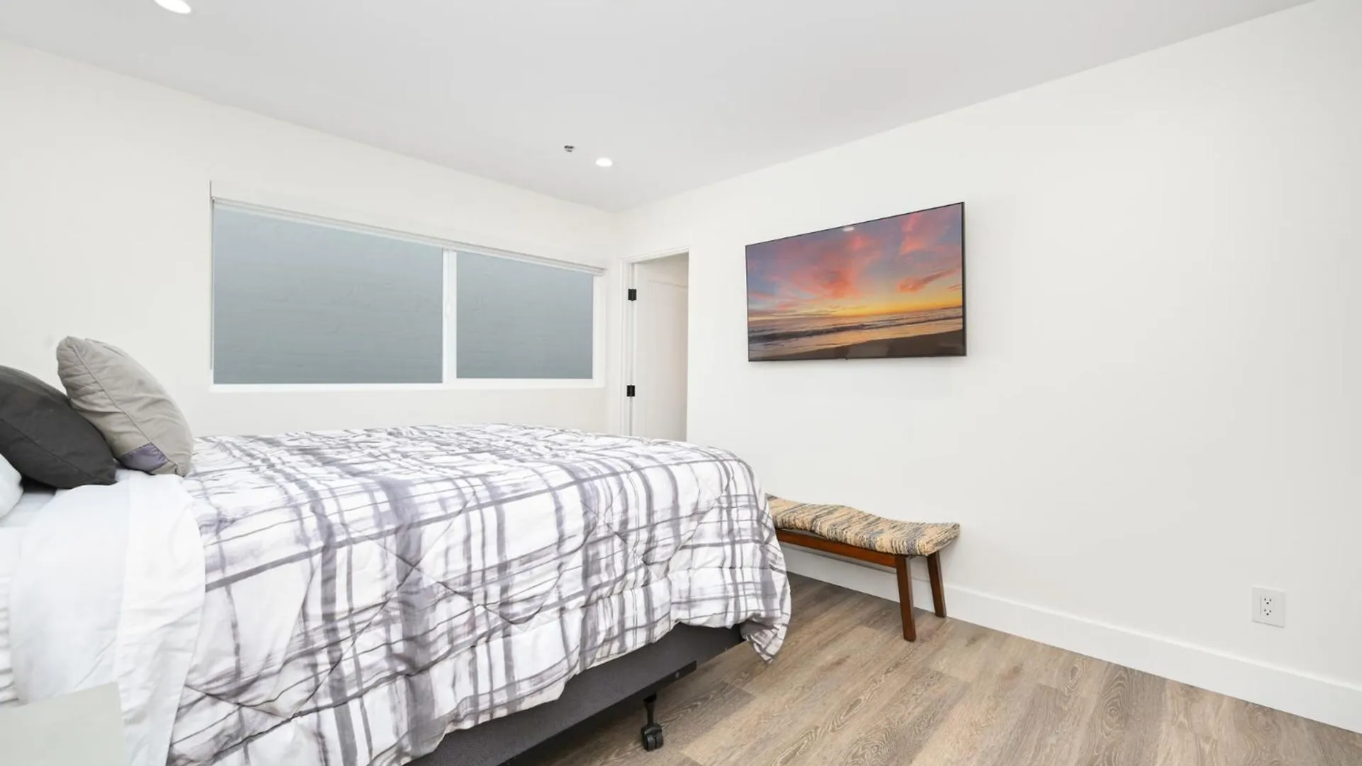 4 Bedroom Renovated Home On Balboa Island Newport Beach United States
